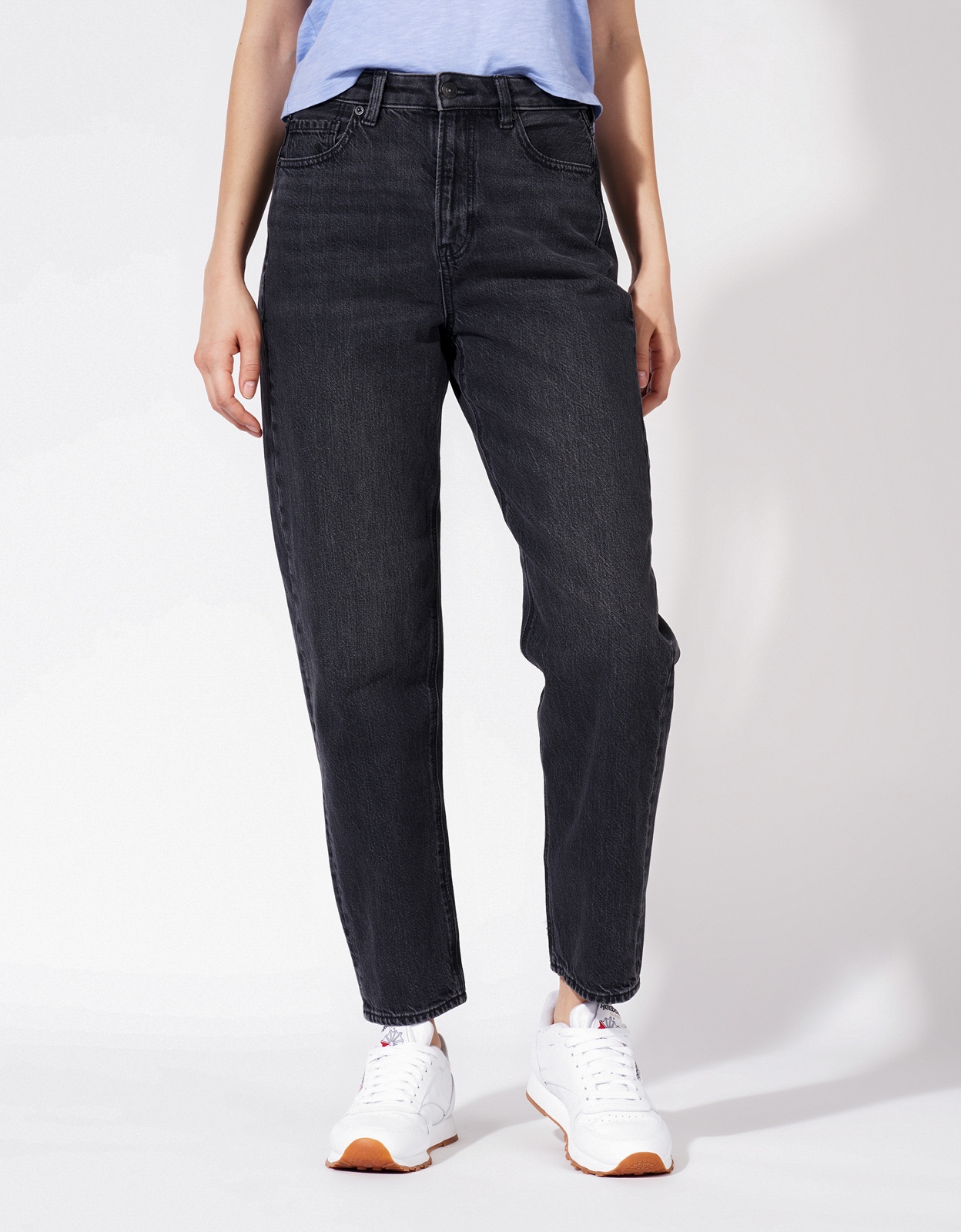 Shop AE Mom Straight Jean online | American Eagle Outfitters Egypt